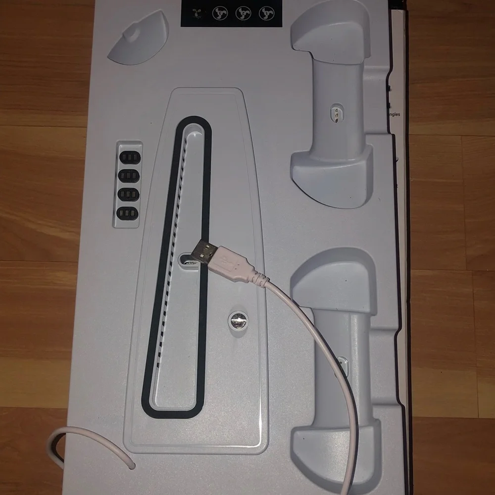 Multifunctional P-5 Cooling Stand - White
